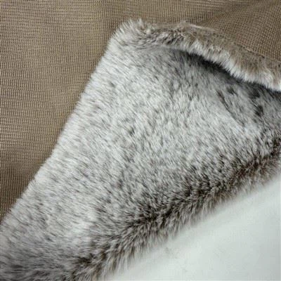 Lapen faux fouri zòrye twal